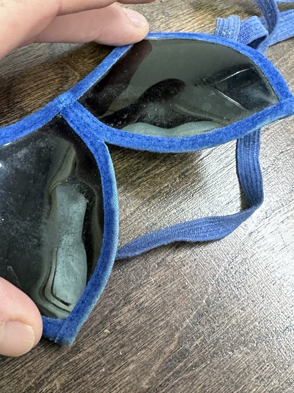 Ultra Rare Vintage 1970s Folding Glacier Goggles Blue Velvet Flocked Alpine Ski
